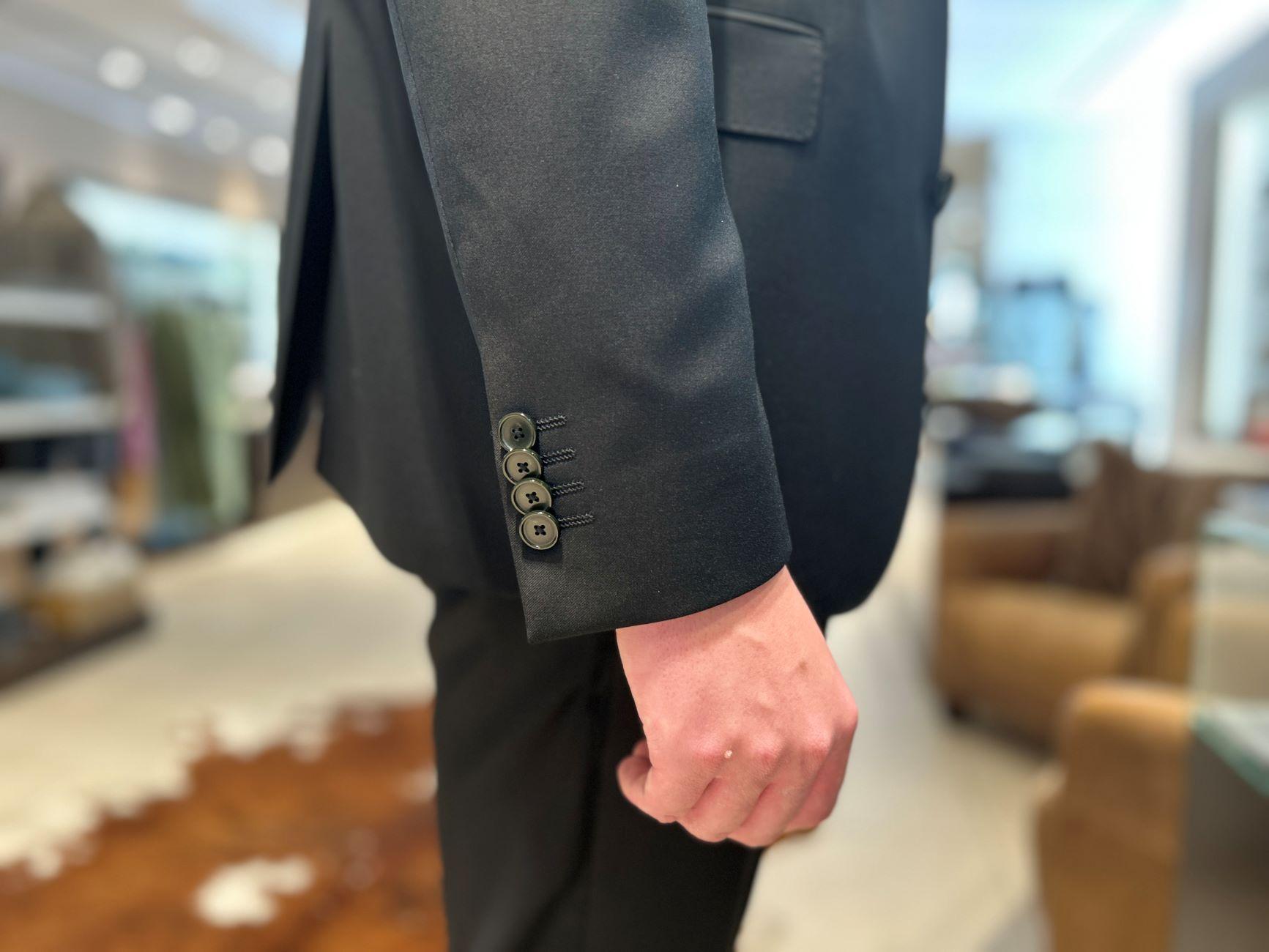 Sakkoärmel vor der Änderung zu lang